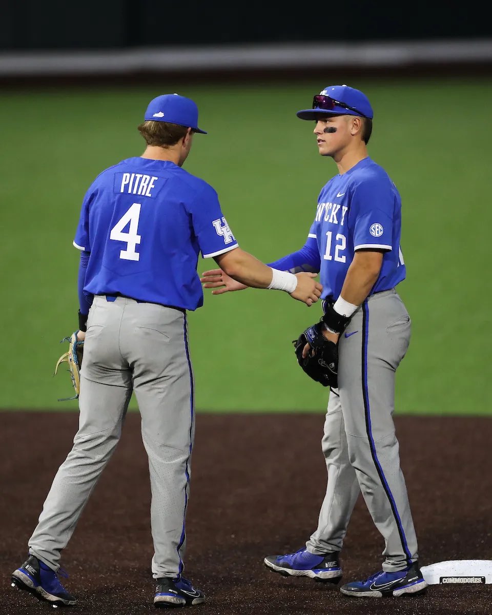 Since are 1 month from first pitch here is the best middle infield duo in the country to cleanse your TL.