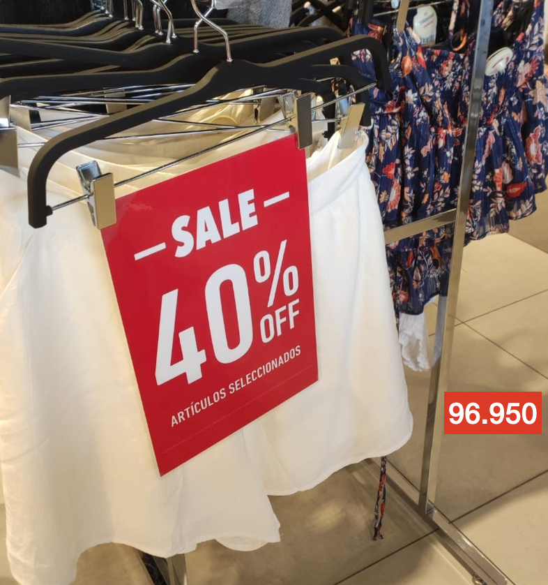 SraAhorro's tweet photo. #INFOROPA
FOREVER 21 está con hasta 60% de descuento en toda la parte de abajo hasta agotar stock, hay varias cosas de hombres que siempre me consultan.
Mucho pantalón a buen precio, short de baño, remeras, camperitas.
Para mujer por supuesto hay mucha variedad para elegir. https://t.co/lglKiboybH