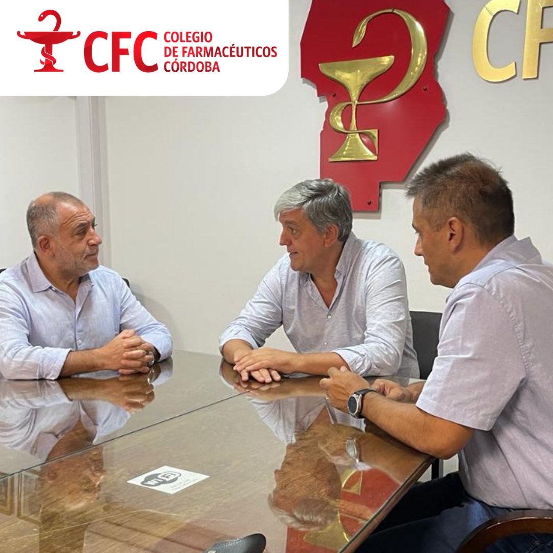 GermanDaniele1's tweet image. Recibimos en el Colegio de Farmacéuticos de Córdoba a distintos representantes de los bloques de la Legislatura de Córdoba. En todas las reuniones, Legisladores y Farmacéuticos, coincidieron en la idea de ratificar los alcances de la Ley Provincial de Farmacias N° 8302.