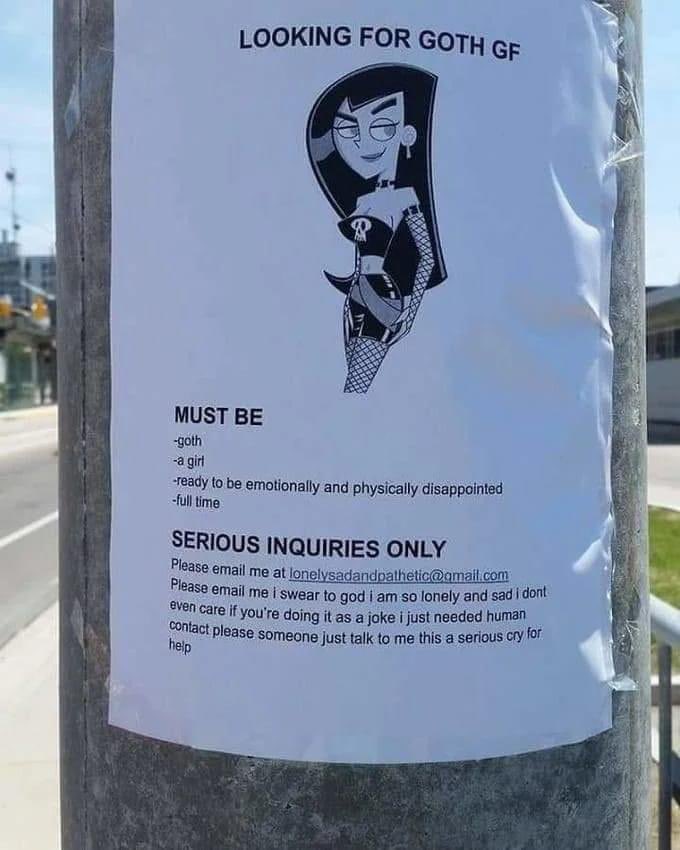ImMadnessTV's tweet photo. Put up a few signs today, hopefully it works 🤞🏻 https://t.co/bcaiHHIpTe