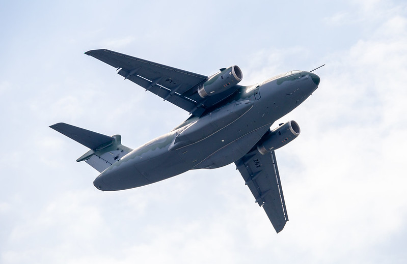 Embraer KC-390 #photography #airplane #airplanes #airshow #avgeek #aviation #aviationphotography #europe #pas19 #paris #parisairshow #salondubourget (Flickr 18.06.2019) flickr.com/photos/7489441…