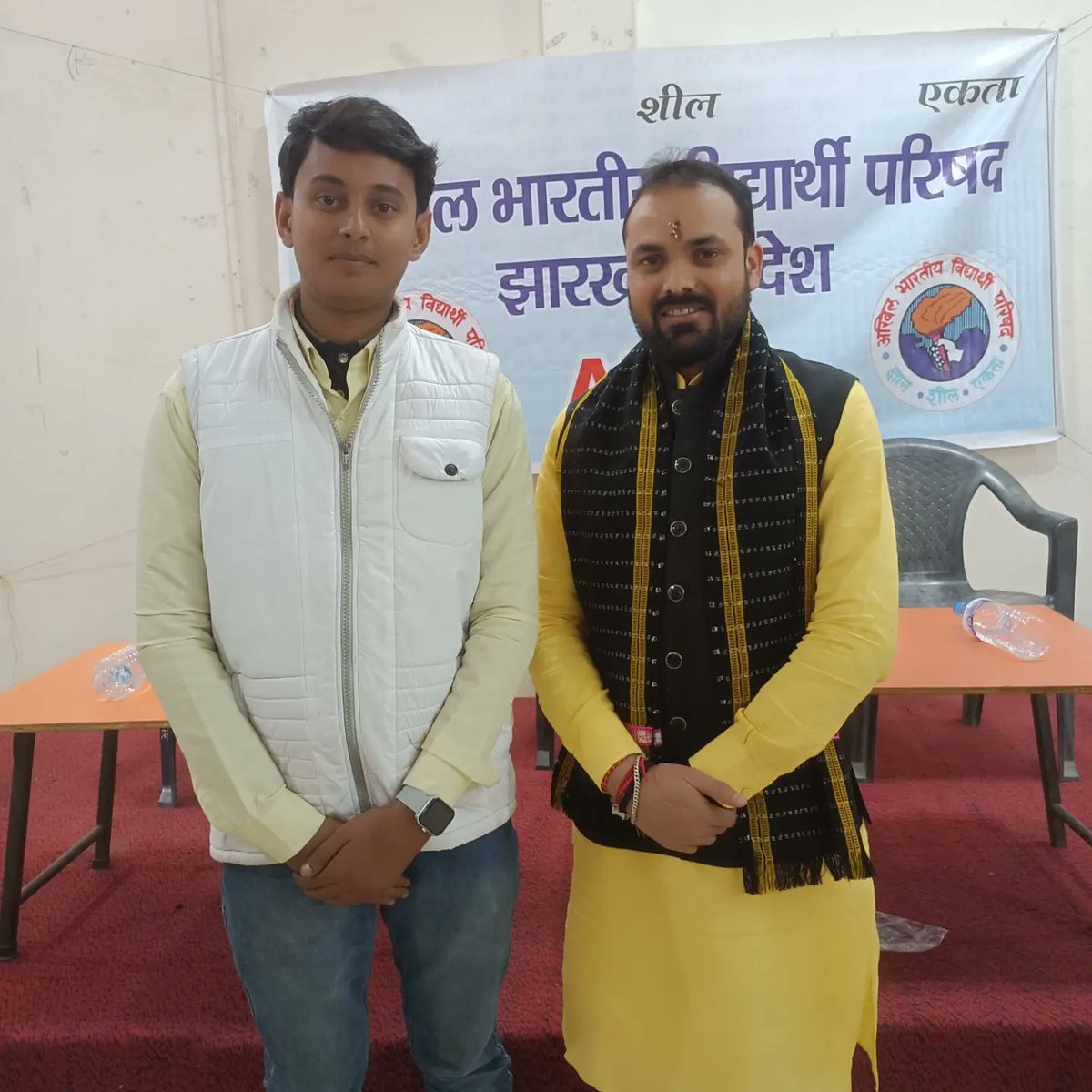 RoyPranay431's tweet photo. अखिल भारतीय विद्यार्थी परिषद के राष्ट्रीय महामंत्री मार्गदर्शन बड़े भैया @yagywalkya जी को जन्मदिन की हार्दिक शुभकामनाएं एवं बधाई 💐 

ईश्वर से आपको उत्तम स्वास्थ्य एवं दीर्घायु जीवन की कामना करता हूं 🙏🏻
@ABVPVoice
#YS #ABVP https://t.co/bf1kPo0zW4