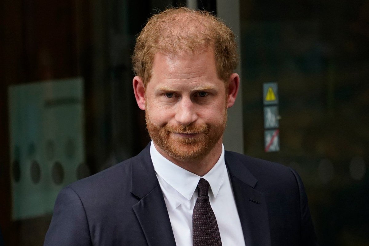 Prince Harry is reportedly dropping his libel suit against Associated Newspapers Ltd., the publisher of The Mail on Sunday trib.al/t9ITt6v