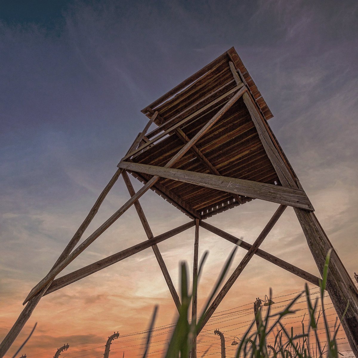 Normandy1944 (@normandy_1944) on Twitter photo 