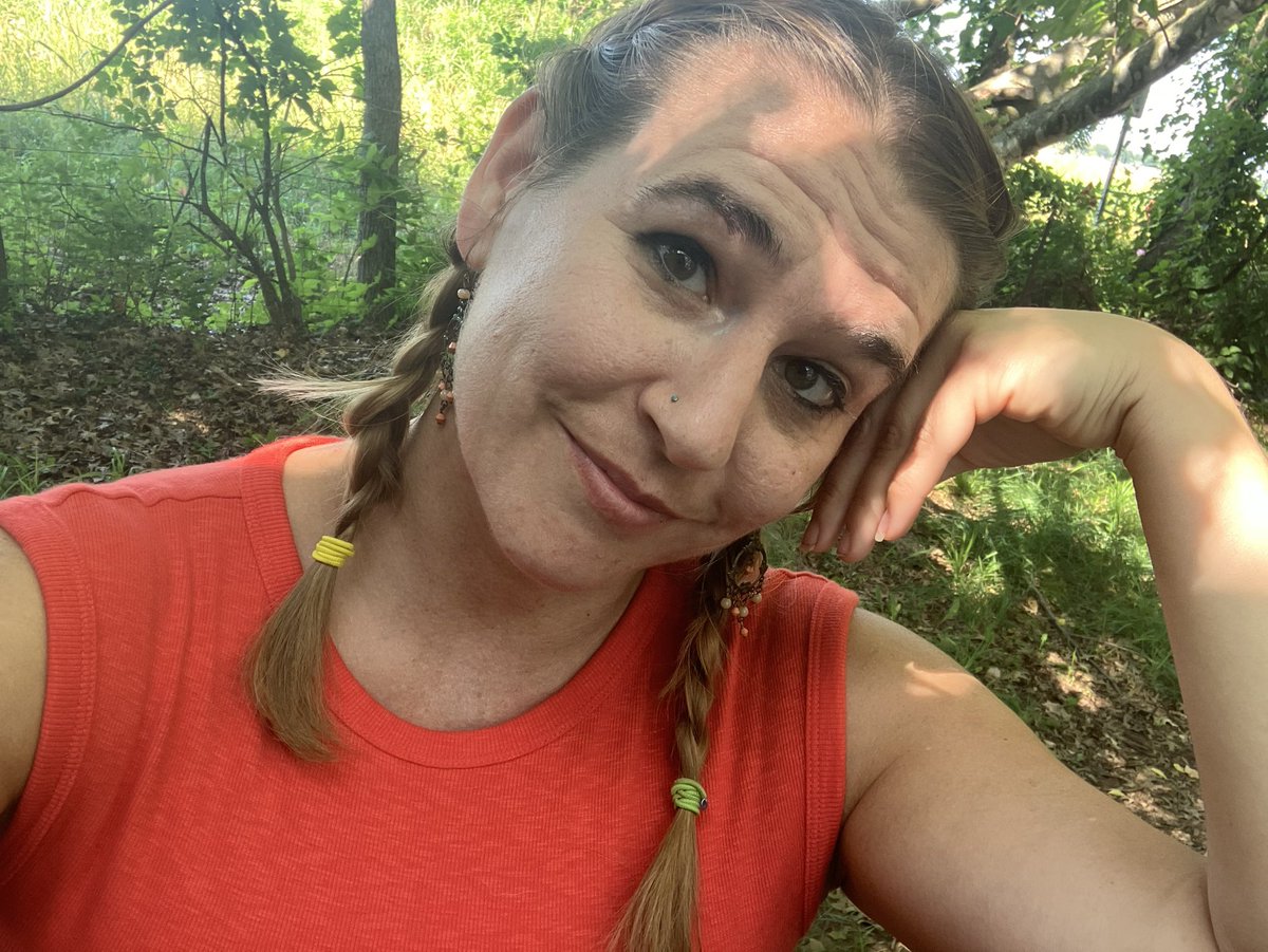 karebear0806's tweet photo. QT an unfiltered pic of yourself.
Perfect for filter free Friday! I rarely use filters. Don’t need them. #fridaymorning #filterfreefriday #fridayfun https://t.co/r97GaSaXVd