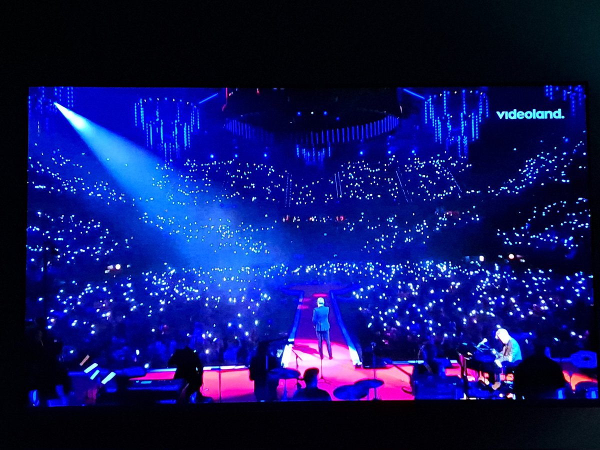 Vanuit #Luxemburg 🇱🇺 ook een avondje gezelligheid met #vval via #Videoland! 🎶