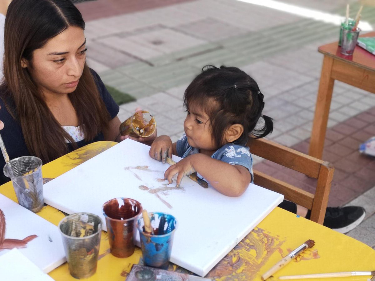 JunaebAtacama's tweet photo. 🍃 El bienestar de las niñas y niños siempre será una prioridad, es por eso que hoy nos hicimos parte de la inauguración del programa “Vacaciones en Mi Jardín”. Medida que surge como una alternativa de cuidado durante los meses de enero y febrero. https://t.co/I8TqcS8lqY