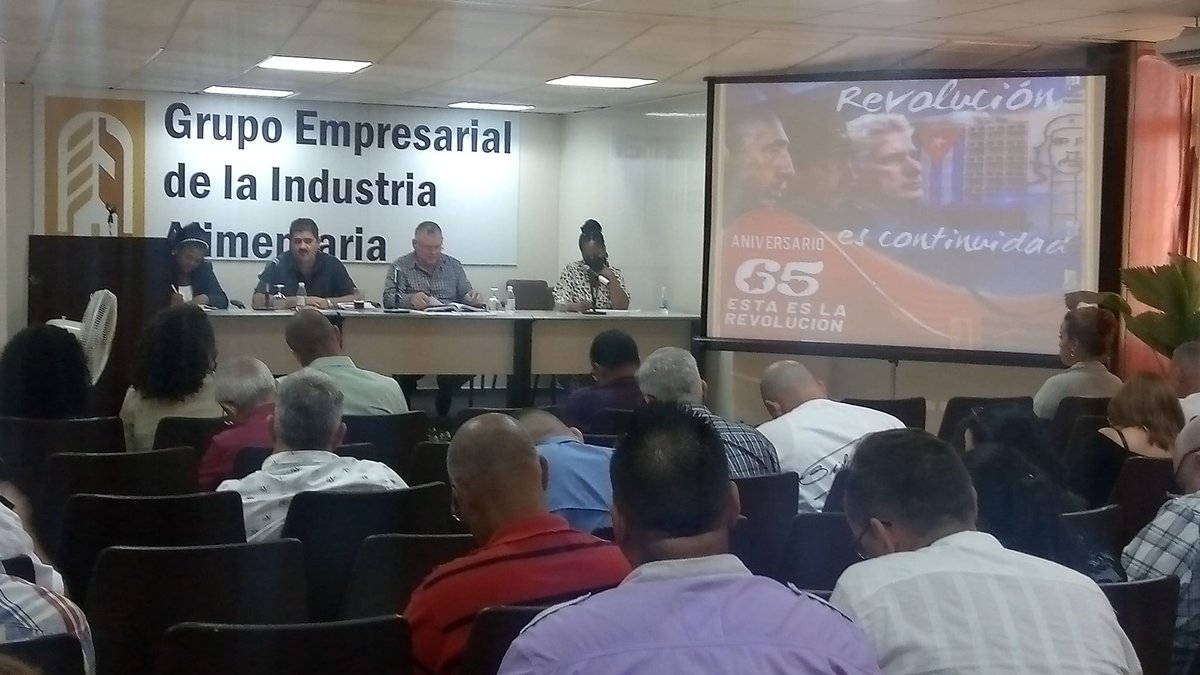 Manuel Sobrino (@sobrinom_manuel) on Twitter photo Chequeo junto al Consejo de Direcci贸n Ampliado del <a href="/geiacuba/">Grupo Empresarial de la Industria Alimentaria</a>:
馃憠Las acciones realizadas a lo interno para recibir la #M谩sAltaFiscalizaci贸nMinal
馃憠El aumento de los niveles de producci贸n
馃憠La implementaci贸n de las medidas aprobadas por el gobierno para impulsar la econom铆a
#Cuba馃嚚馃嚭 Chequeo junto al Consejo de Direcci贸n Ampliado del <a href="/geiacuba/">Grupo Empresarial de la Industria Alimentaria</a>:
馃憠Las acciones realizadas a lo interno para recibir la #M谩sAltaFiscalizaci贸nMinal
馃憠El aumento de los niveles de producci贸n
馃憠La implementaci贸n de las medidas aprobadas por el gobierno para impulsar la econom铆a
#Cuba馃嚚馃嚭