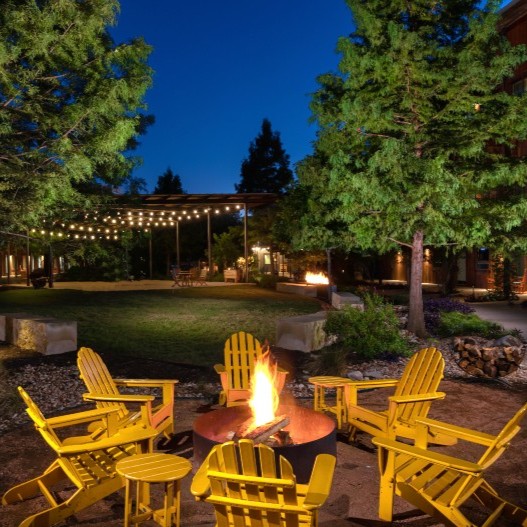 ✨Save Up to 15% on Select Stays✨ 
Take time for romance, plan a staycation or a getaway. Our hotel's prime location at the Domain puts you in the heart of it all. Book Now: bit.ly/47KyVGZ
**Savings of up to 15% off our standard rate for select stays through March.**