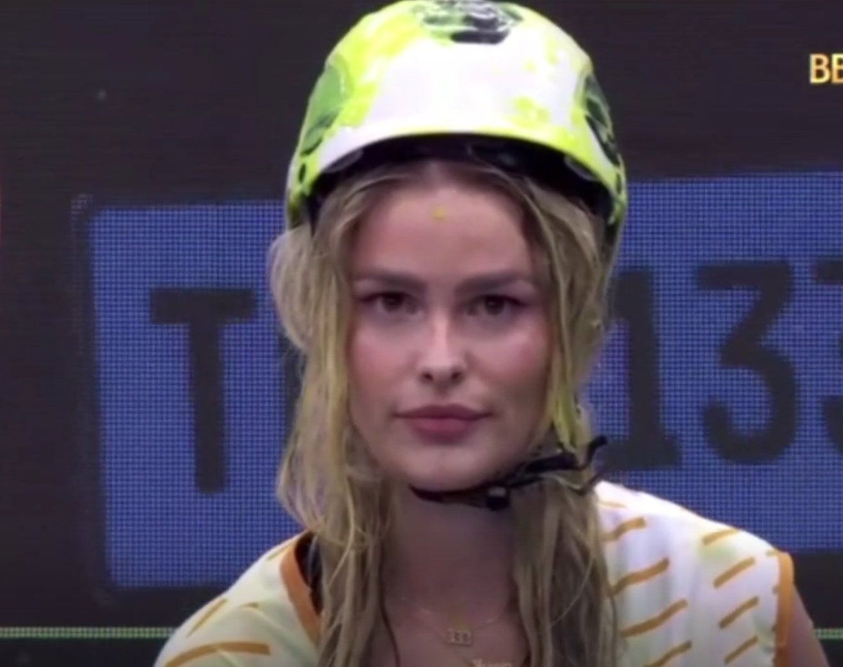 Megaradepre's tweet photo. Que demora pra sair, tchau Lopes #bbb24 https://t.co/ixsEGNKZMN