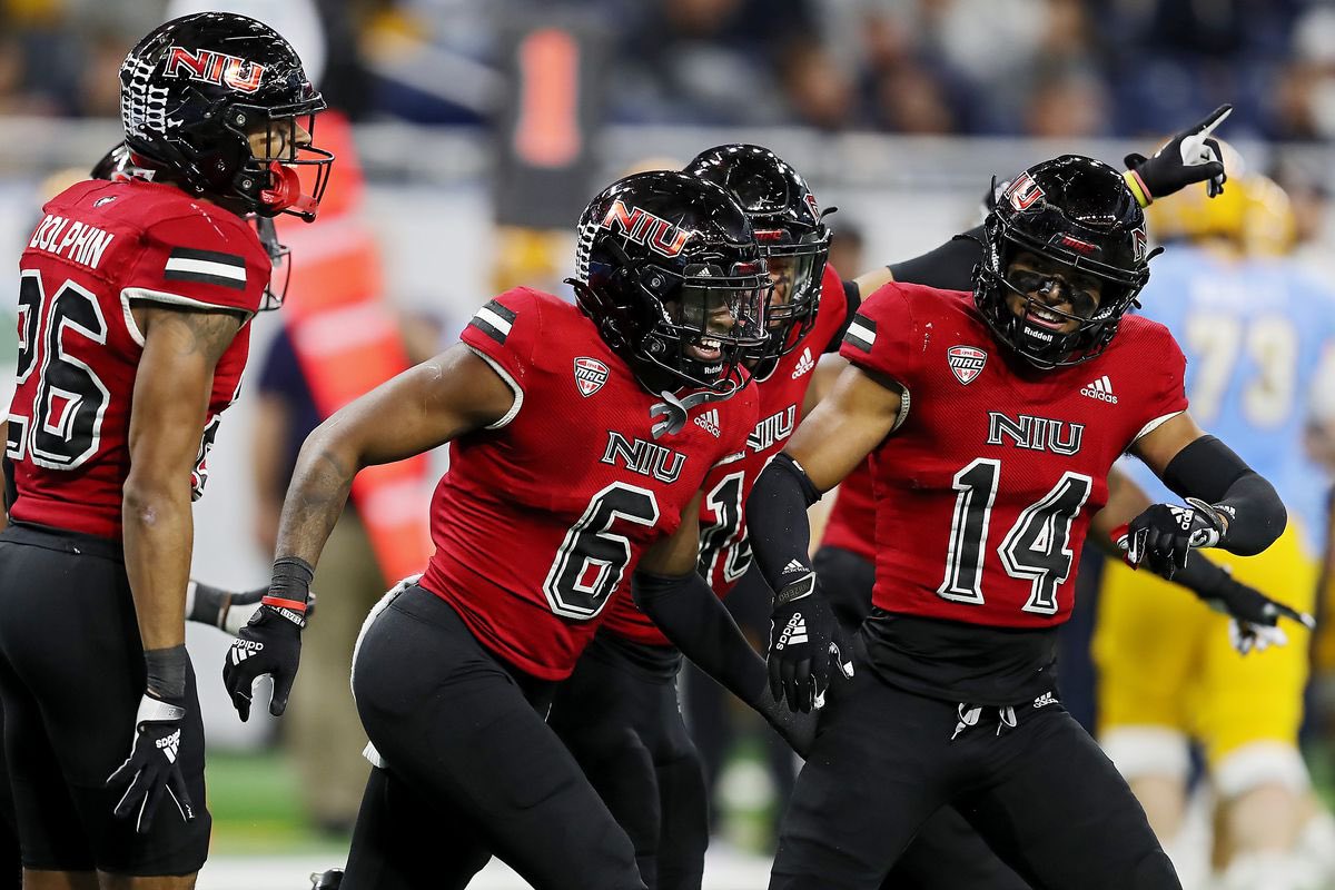 Jaren Bush (@jdbushh) on Twitter photo Blessed to receive an opportunity to further my athletic career at NIU!
<a href="/CoachDJBland/">DJ Bland</a> <a href="/NIUCoachHammock/">Thomas Hammock</a> <a href="/HSEFootball/">HSE Royal Football</a> <a href="/CoachMillz_/">Millz2BeMade Training</a> @SWiltfong247 Blessed to receive an opportunity to further my athletic career at NIU!
<a href="/CoachDJBland/">DJ Bland</a> <a href="/NIUCoachHammock/">Thomas Hammock</a> <a href="/HSEFootball/">HSE Royal Football</a> <a href="/CoachMillz_/">Millz2BeMade Training</a> @SWiltfong247