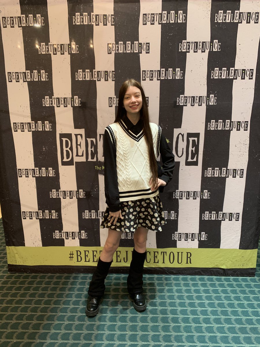 What an amazing show!! #beetlejuice #beetlejuicebroadway #supportthearts #theatre #aronoff #broadwaycincinnati 🖤💚🖤💚🖤