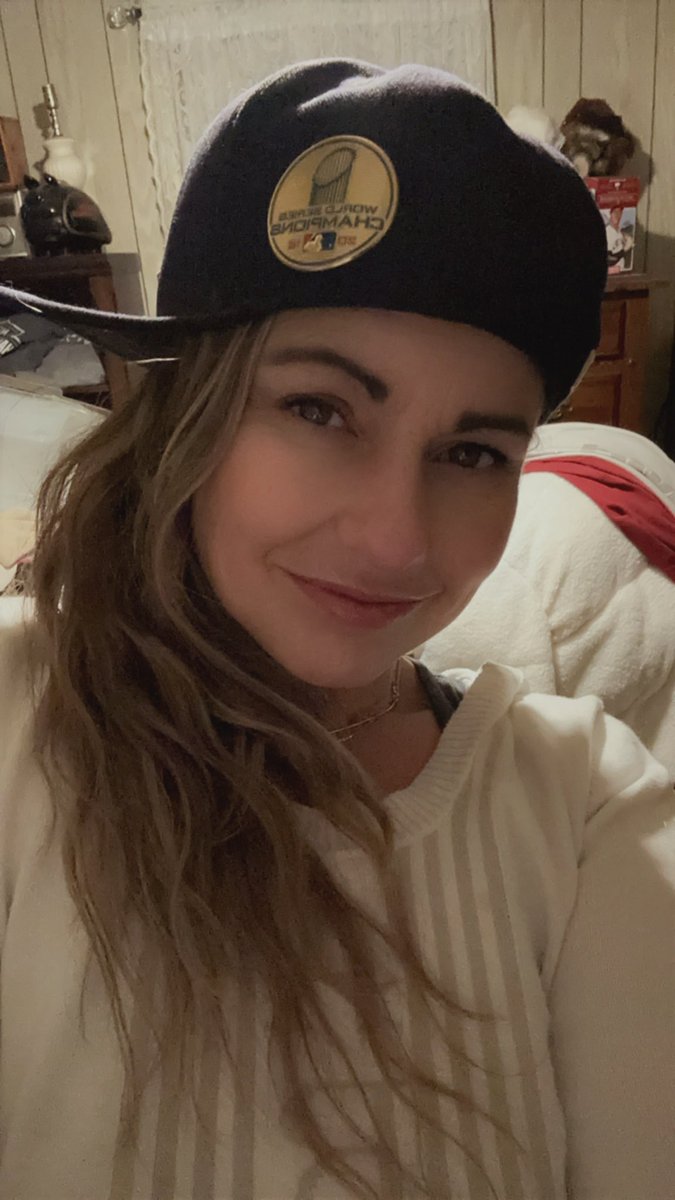 Enjoy ur wkend fam🥰❤️‍🔥