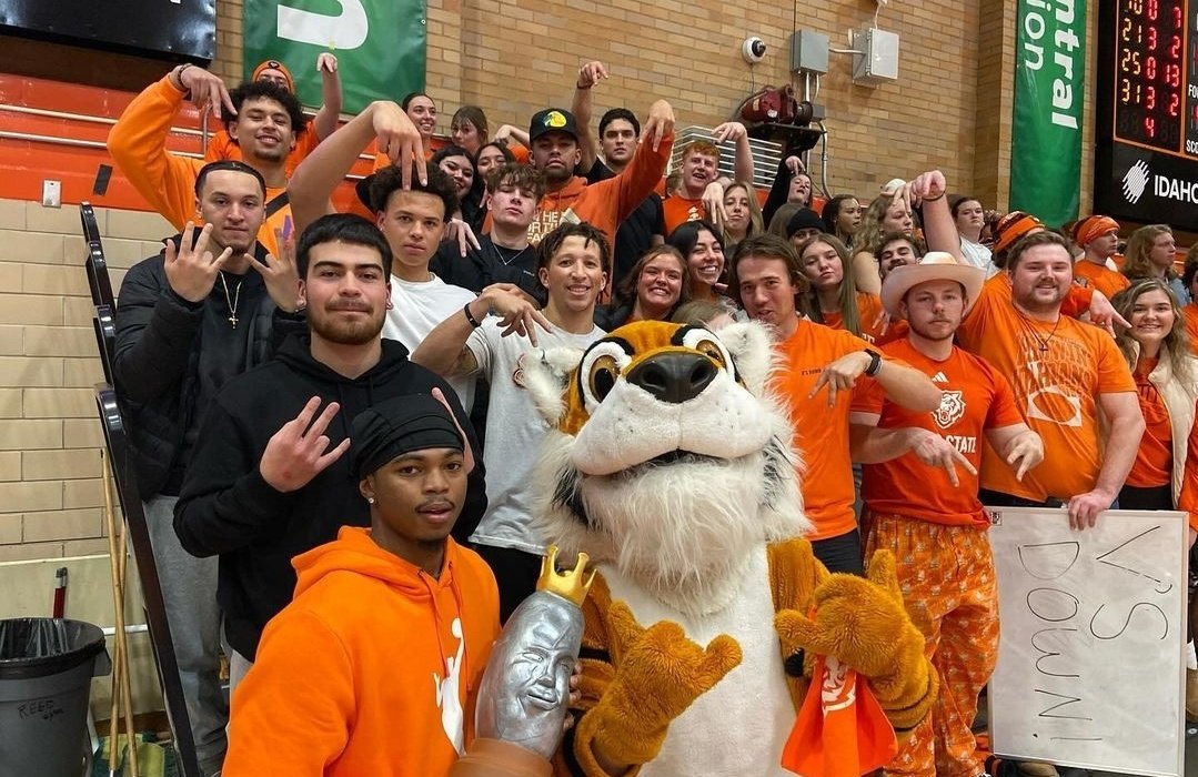 THE JUNGLE (@thejungleofisu) on Twitter photo If there's one thing we love seeing it's ISU teams supporting ISU teams. <a href="/BengalGridiron/">Idaho State Football</a> just like regular students in the student section. If there's one thing we love seeing it's ISU teams supporting ISU teams. <a href="/BengalGridiron/">Idaho State Football</a> just like regular students in the student section.