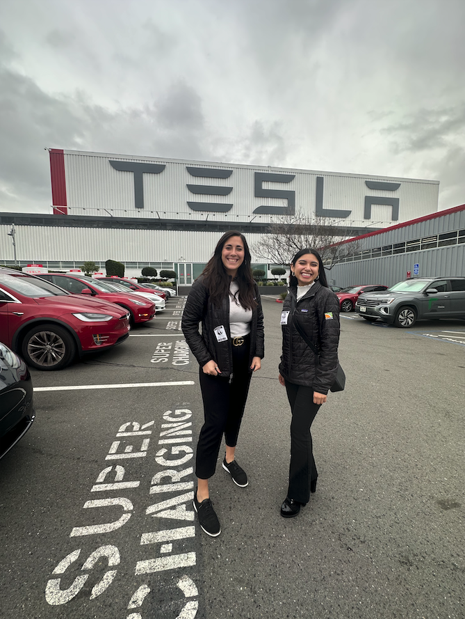 cmta's tweet photo. Our membership team took an exciting trip to visit the @Tesla manufacturing facility today in Fremont, accompanied by members of the Fremont Chamber of Commerce.
@FremontBusiness
#MakingCA #Manufacturing #TeslaTour #Fremont https://t.co/CsK158YSK5