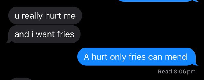 I told her she shouldn&rsquo;t play lux in melee range https://t.co/mbhFk8T4v7<a href="/tag/cosplay"class="tags"><span>#cosplay</span></a><a href="/tag/kayn"class="tags"><span>#kayn</span></a><a href="/tag/heartsteel"class="tags"><span>#heartsteel</span></a>