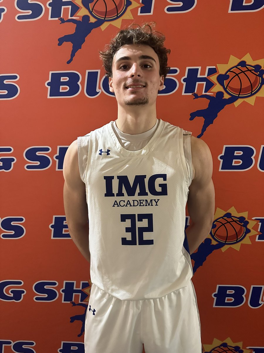 BigShotsGlobal's tweet photo. #BIGSHOTS #FriendshipCars #VAInvitational 

IMG Blue 70 
2 Colin Ndaw 13 
32 Voudnte 16 

Tri Cities Christian 68
12 Lofton Looney 19
4 Cross Chadwick 12 https://t.co/ay0gIWdNnN