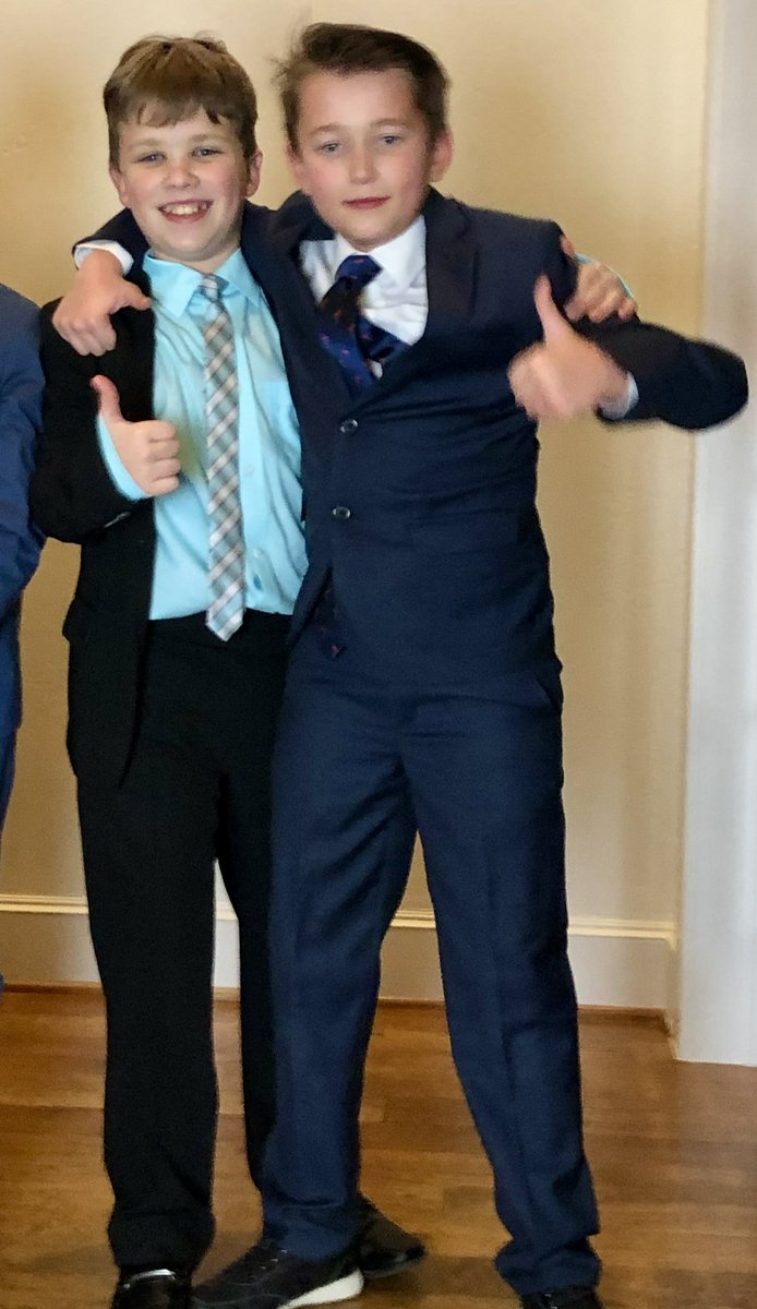 The_Visco's tweet photo. Luke going to cotillion. This was the pre-party. #stylingandprofiling just like @RicFlairNatrBoy #woooo https://t.co/fJbAy0xSeL