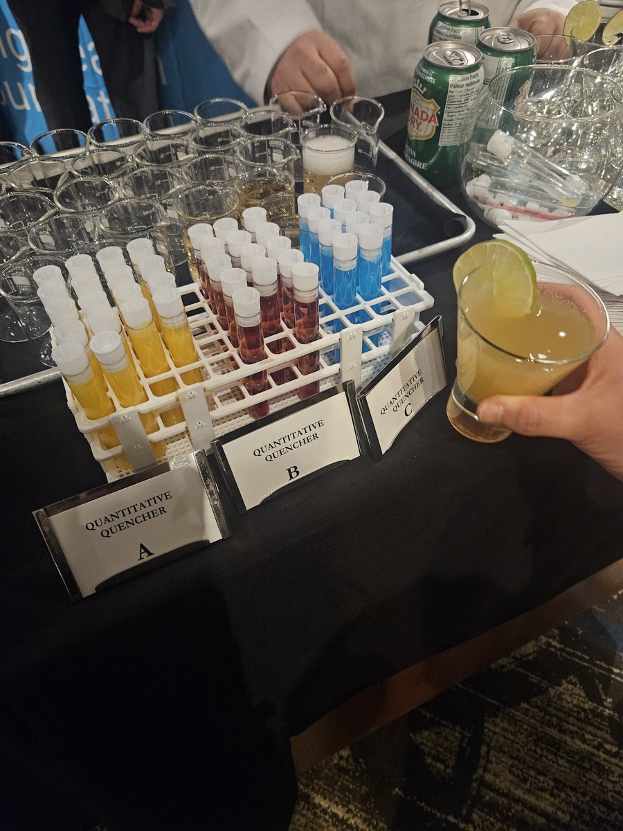 Just doing some important research work with <a href="/MikaRRT/">Mika Nonoyama</a> . Quantitative quencher C is ✨️✨️✨️ <a href="/LungHealthFdn/">Lung Health Foundation</a> #betterbreathingweek 
We are just missing some qual quenchers <a href="/MarcoZaccagnin2/">Marco Zaccagnini</a> 🤪