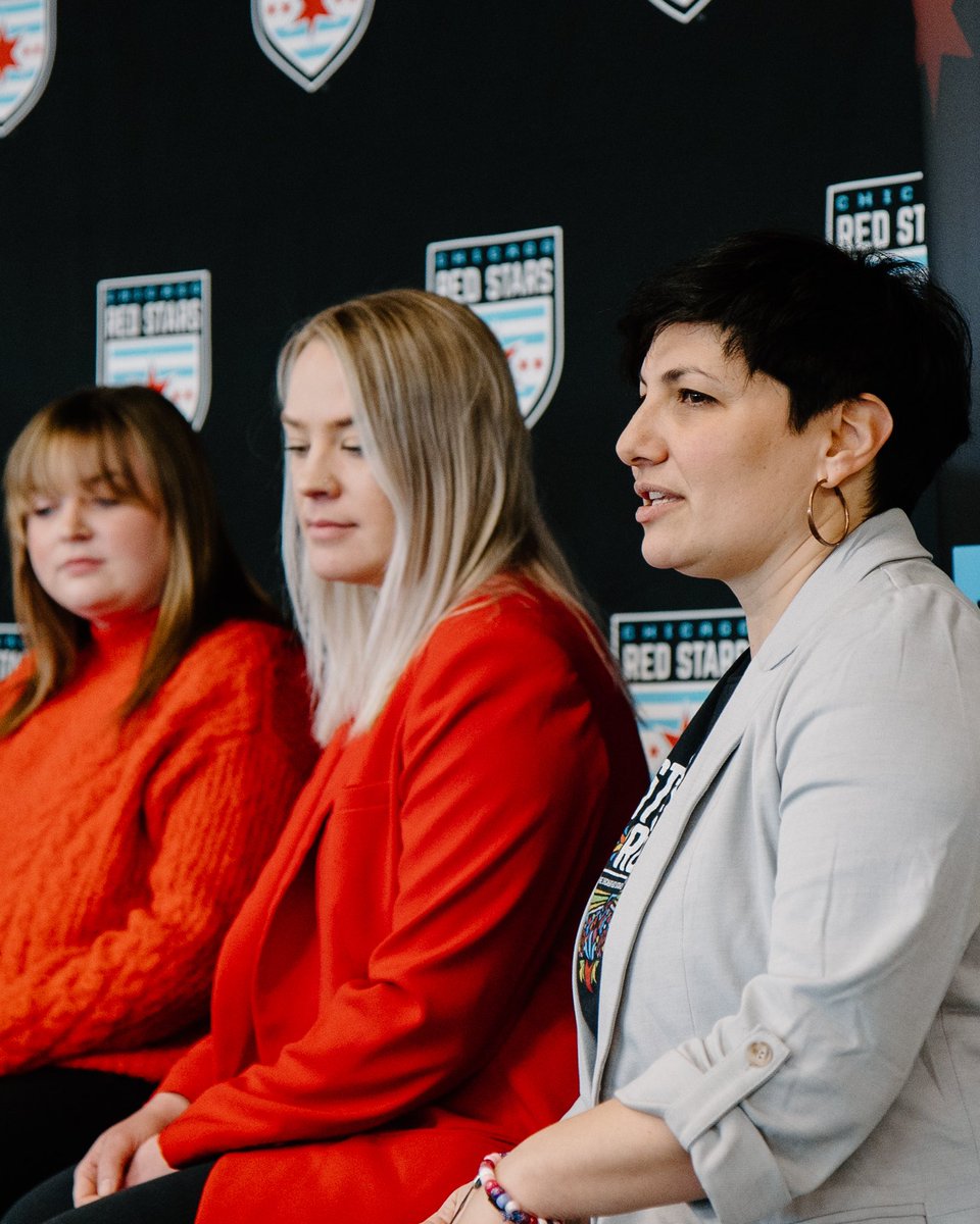 theChicagoStars's tweet photo. On Wednesday, we hosted a Lunch and Learn about Women in Soccer featuring some of our wonderful front office staff with Heart of the City Sports ❤️🙌 https://t.co/VRiBxPShCR