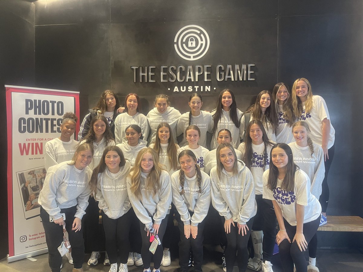 TCHS_WSOCCER's tweet photo. A little team bonding after our game today! We all escaped 🏆👑

#teambonding #tcod #talonsup
@KISDAthletics @TCHS_WAthletics https://t.co/zGHmGNbXNO
