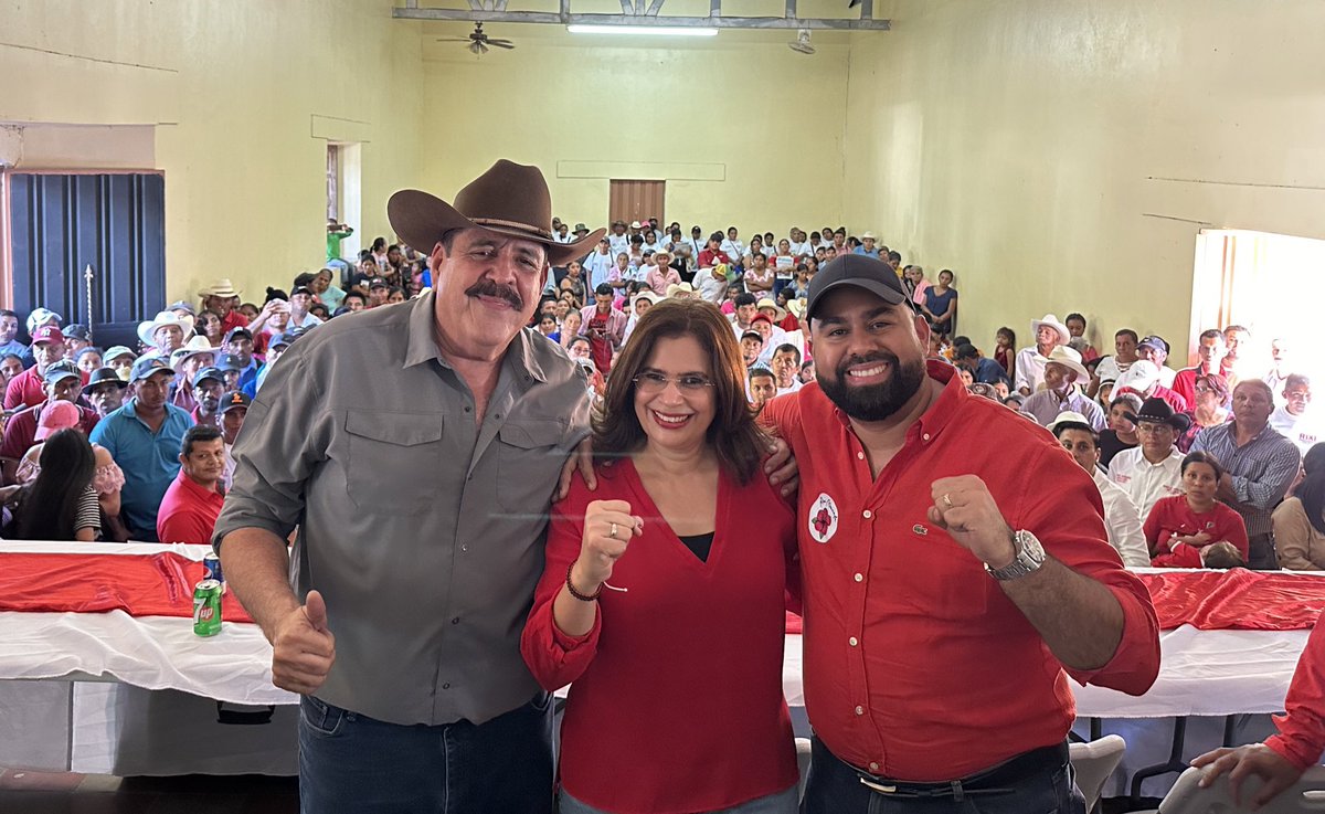 CarlosZelayaR's tweet photo. Iniciando giras en todo el país, acompañando al pueblo en la próxima victoria.
¡Vamos con todo! ✊🏽

@riximga 
@M28Libre 
@PartidoLibre https://t.co/0y78028Grr