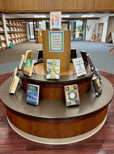 Mineral Area College Library tweet media