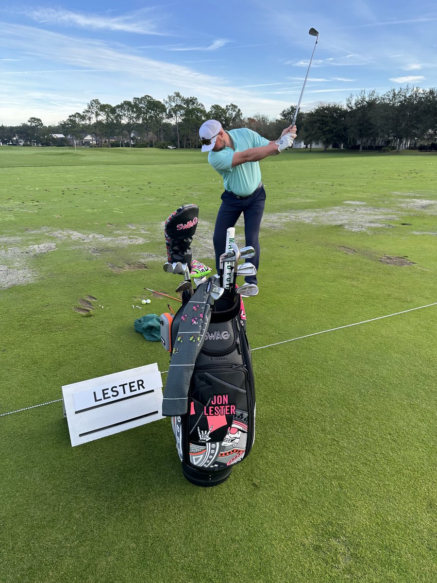 JLester34's tweet image. Brochure day at @LakeNonaGCC with @allisen_sc (who didn’t miss a fairway) and Rob Cohen at the @HiltonGrandVac @LPGA Tournament of Champions. #49Forever #HGVLPGA @swaggolfco