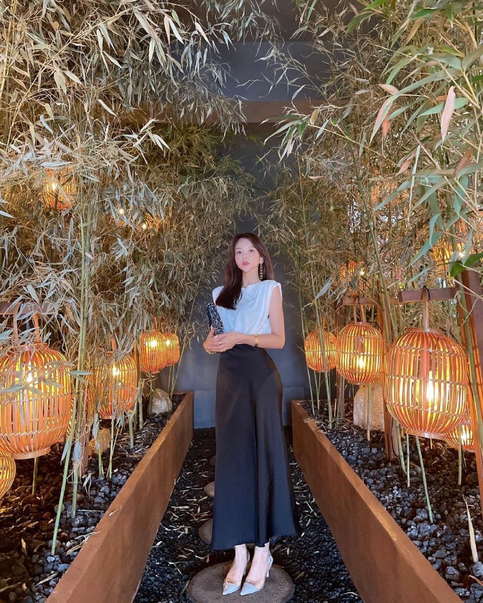 It's windy out there. Come home with me.