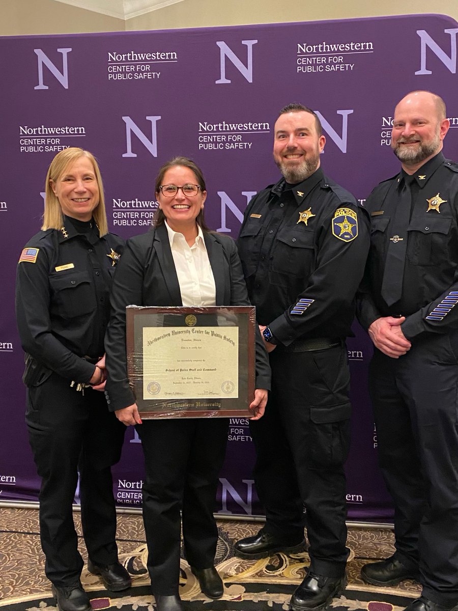 LITHPolice's tweet photo. #congratulations to #lithpd's newest #graduate from #NorthwesternUniversity School of Police Staff & Command. This is an intensive leadership & management educational program that helps to prepare experienced law enforcement professionals for success in senior command positions. https://t.co/AkdriF0aLx