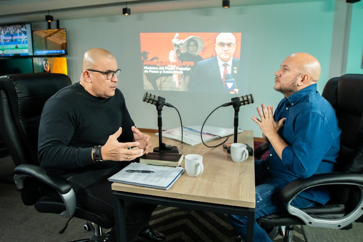 Buena entrevista con <a href="/Jcloyo/">Juan Carlos Loyo</a> ministro de Ministro de Pesca y Acuicultura! Véala por acá! m.youtube.com/watch?v=hwbQKx… por <a href="/venezuelanewsVN/">Agencia Venezuela News</a>