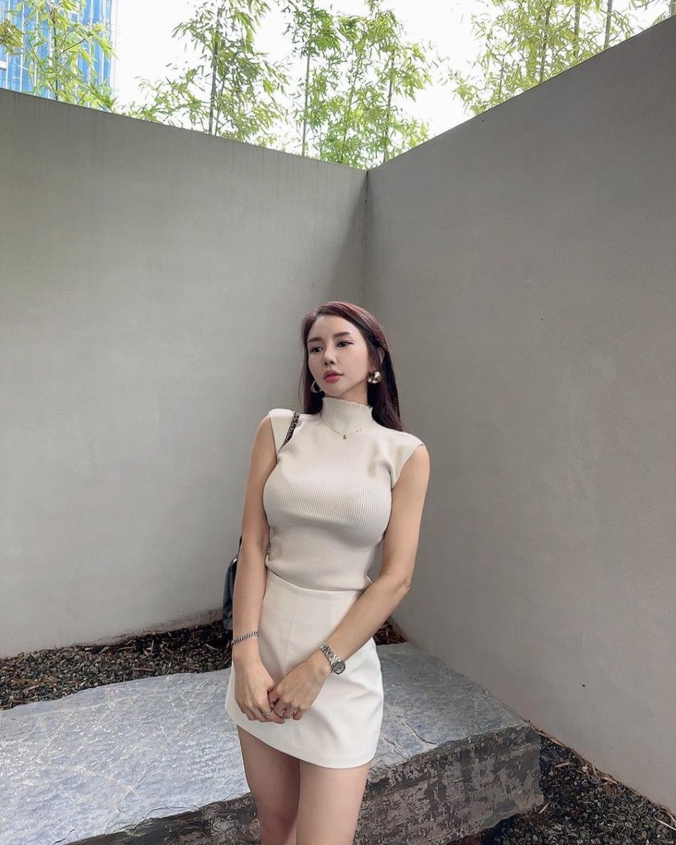 It's windy out there. Come home with me.