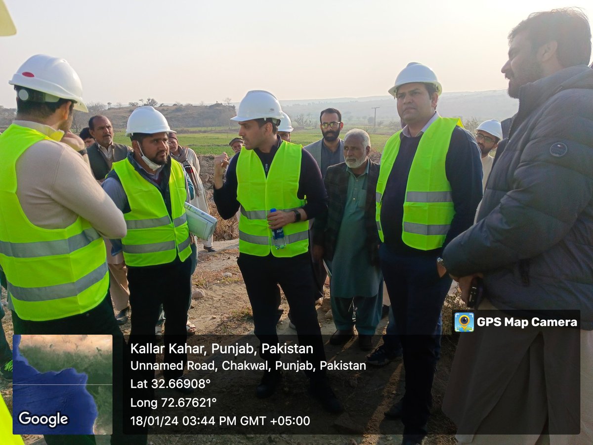 NabeelNawabi's tweet image. CEO/PD visited Kallar Kahar villages where PRMSC is implementing Water supply and sewerage projects in rural areas.I briefed him about ongoing actuvities and issues. He directed contractor to expedite the progress and achieve milestones timely.
 #PRSWSSP @WorldBank @WBPakistanCD