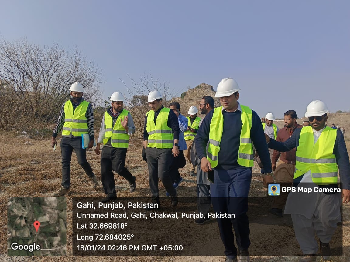 NabeelNawabi's tweet image. CEO/PD visited Kallar Kahar villages where PRMSC is implementing Water supply and sewerage projects in rural areas.I briefed him about ongoing actuvities and issues. He directed contractor to expedite the progress and achieve milestones timely.
 #PRSWSSP @WorldBank @WBPakistanCD