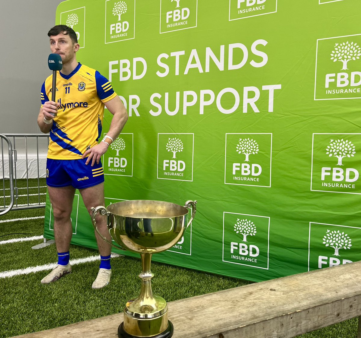 What a day for this man. He made his 100th senior appearance for Roscommon and captained his county in tonight’s final, and to top it all off he had the honour of accepting the Connacht FBD Cup from Connacht President, Vincent Neary. #RosGAA