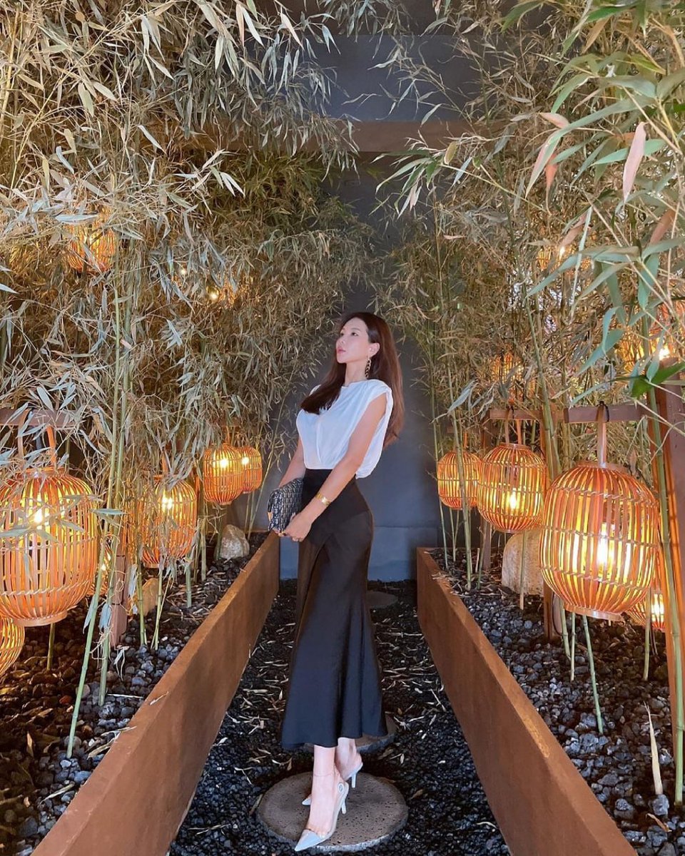 It's windy out there. Come home with me.