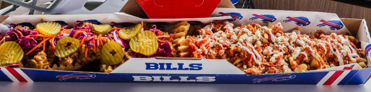 darrenrovell's tweet photo. New in Buffalo for Bills-Chiefs game this weekend: 

Bad Blood Waffle Fries — 2 feet of waffle fries — 1/2 topped with Buffalo chicken &amp; blue cheese, 1/2 with Kansas City Cattleman’s BBQ pork, cole slaw &amp; pickles. 

Cost? $24

(📸 by @delawarenorth) https://t.co/uLpB7BirO3