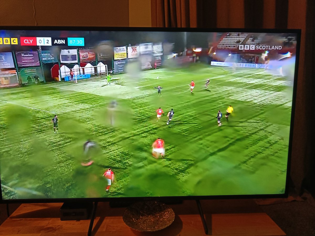Not an illegal stream or watching from a high flat.

This is the <a href="/BBCSportScot/">BBC Sport Scotland</a> TV coverage of a prime time game.