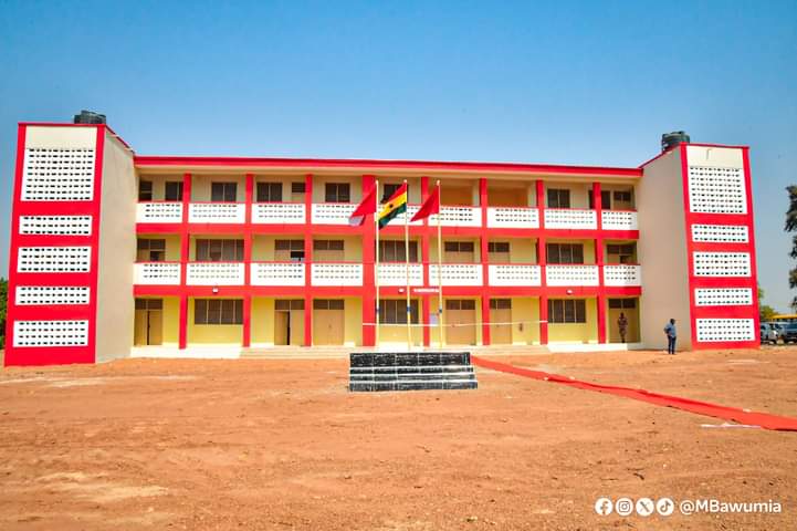 Jojo_stephen1's tweet image. Earlier today, Vice President Dr. @MBawumia commissioned Ghana's second Fire Service Academy and Training School in Wungu, in the North East Region.