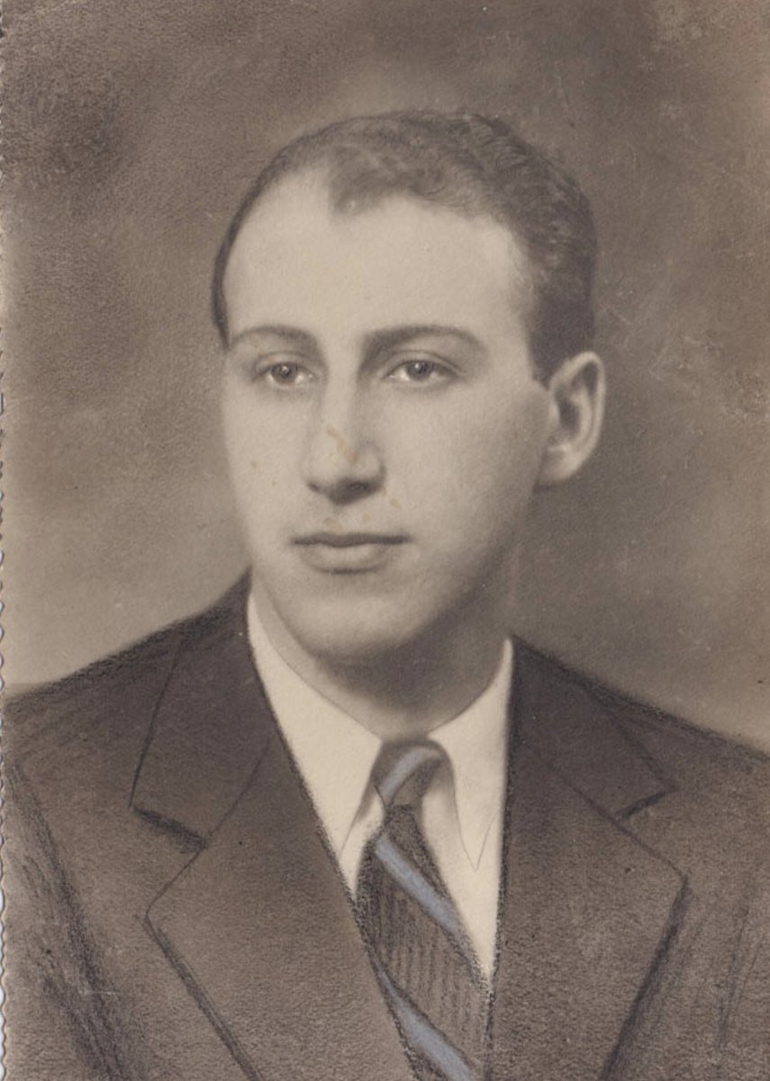 19 January 1914 | French Jew, André Nizard, was born in Marseille. He was deported to #Auschwitz from #Drancy on 31 July 1943. Camp no. 133928 He did not survive.