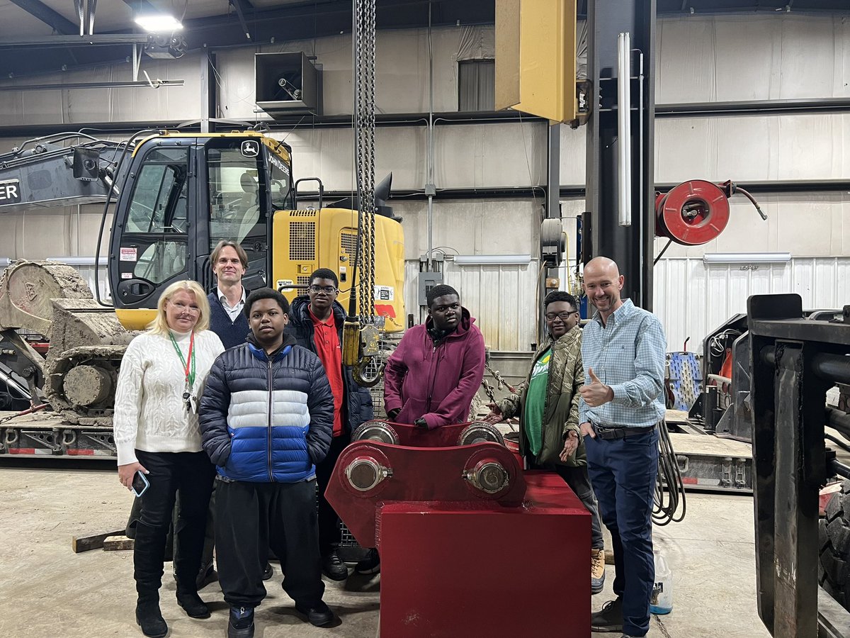 Yesterday we connected with Civil Engineers at Grimmer Construction. We learned about how they work around problems and create solutions using Technology.