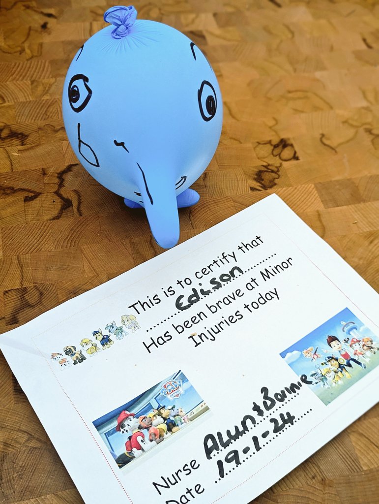 Another love letter to <a href="/NHSEngland/">NHS England</a> - this time, the kind and compassionate staff at Orsett MIU 🏥

Edison left with a freshly glued up chin, a glove animal named after his nurse Alun, and a rapidly produced <a href="/PAWPatrolMovie/">PAW Patrol: The Mighty Movie</a> certificate. All in < 30mins.

How bloody lucky we are 💙