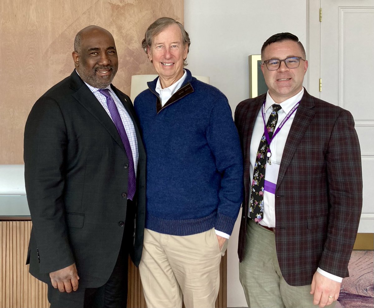 Kyle A. Richards (@uro_rich) on Twitter photo Standing next to uro health policy giants Willie Underwood and Bill Gee <a href="/AmerUrological/">Amer. Urol. Assn.</a> AMA RUC meeting Standing next to uro health policy giants Willie Underwood and Bill Gee <a href="/AmerUrological/">Amer. Urol. Assn.</a> AMA RUC meeting