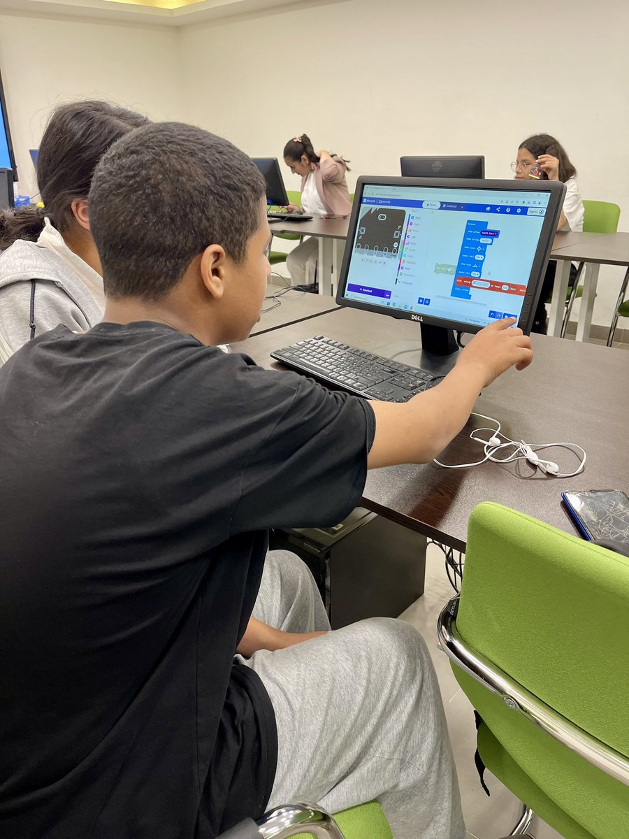 ibtkrgo's tweet photo. "Embarking on an innovative journey with #IBTKRGO and our wonderful partners at Abdul Hameed Shoman Foundation! 🚀✨ Exploring the world of Micro:bit, turning ideas into reality. Stay tuned for more updates and discoveries! 🌐💡 #InnovationWithMicrobit #TechExploration" https://t.co/X9j4popzic