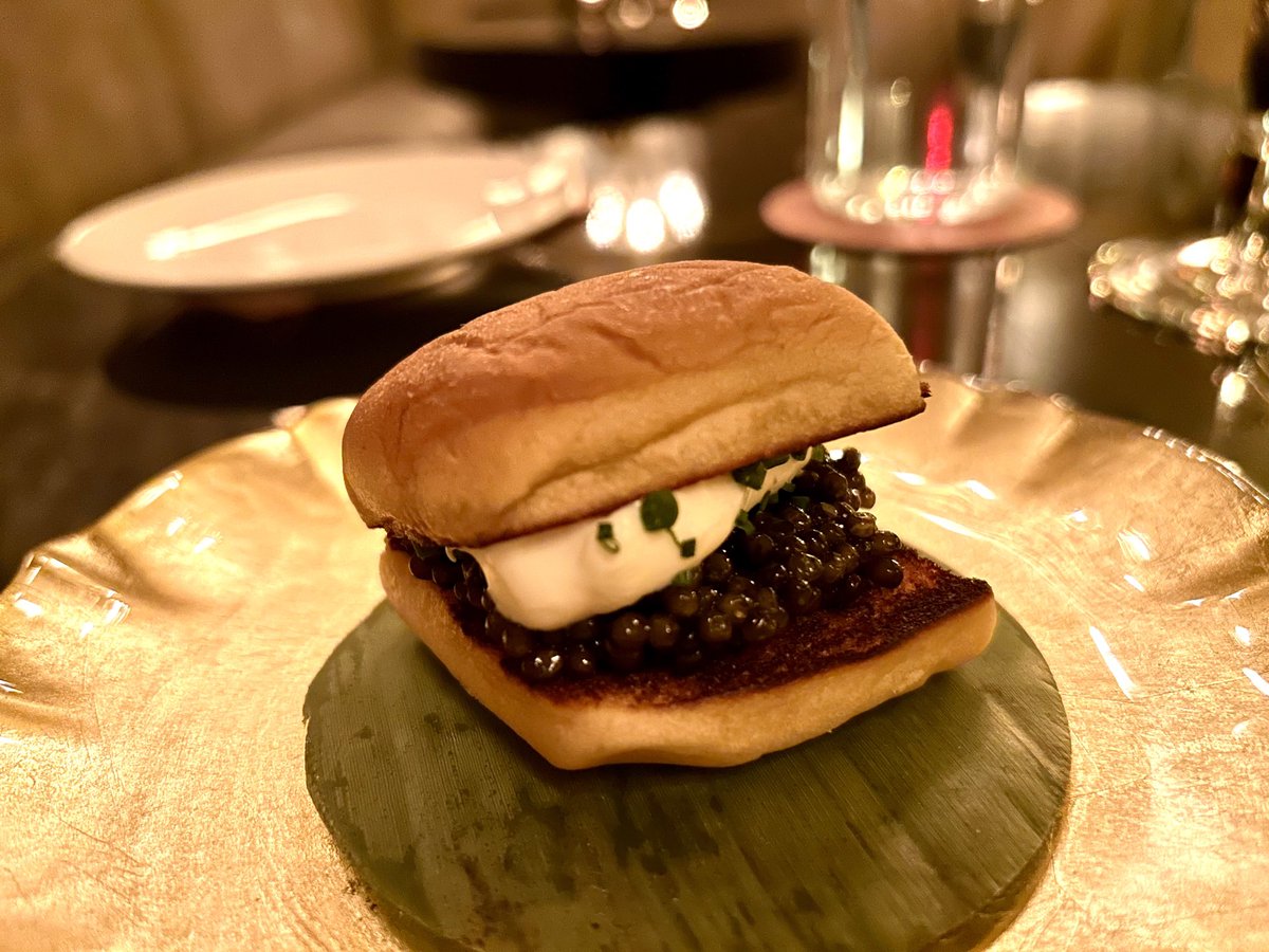 gastropoda's tweet image. Also #BuffaloStyle: Caviar slider at Saint Neri
