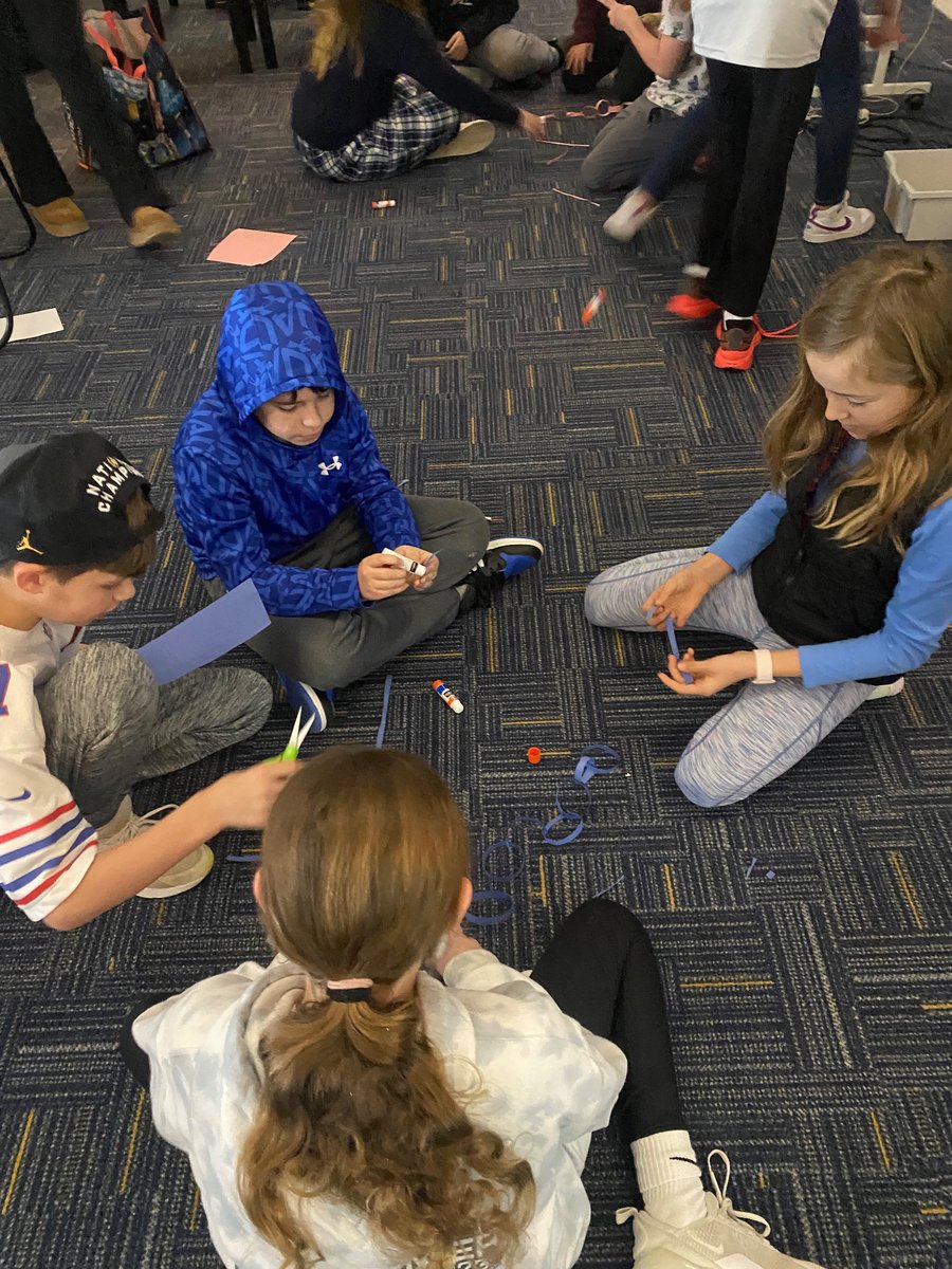 Friday STEM: Who can create the longest  paper chain with one piece of paper? @MrsAnderson5th