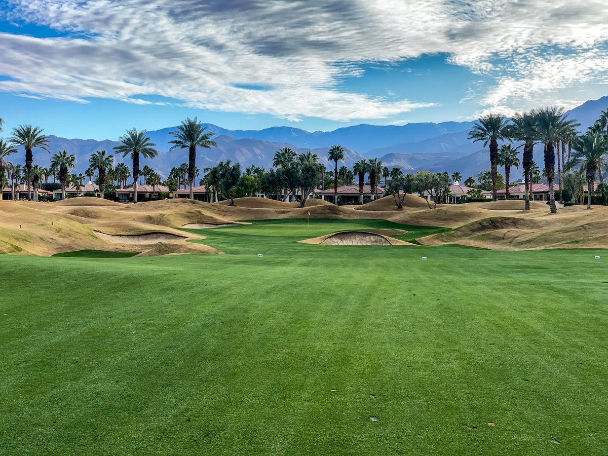 CoachKat69's tweet photo. Throwback to playing at PGA West last year and now watching the #AmericanExpressOpen https://t.co/0Y2cWZJAA6