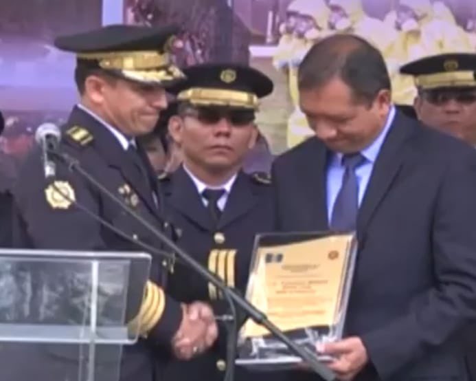 _FranciscoRivas's tweet photo. Estoy seguro que hoy la @PNCdeGuatemala ya no será utilizada como instrumento para reprimir a la población guatemalteca, ni será la seguridad para diputados corruptos, se vienen la reformas para fortalecer la institucionalidad y dignificar al agente de la PNC, en hora buena!! https://t.co/XPhDYMAso8