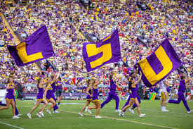 After An Amazing Conversation With @CoachBoUT I Humbly And Gratefully Announce My 10th D1 Offer From @LSUfootball #GoTigers 🟣🟡 @single_antonio @CoachStrange06 @coachlsmith8 @GHamilton_On3 @TFloss32