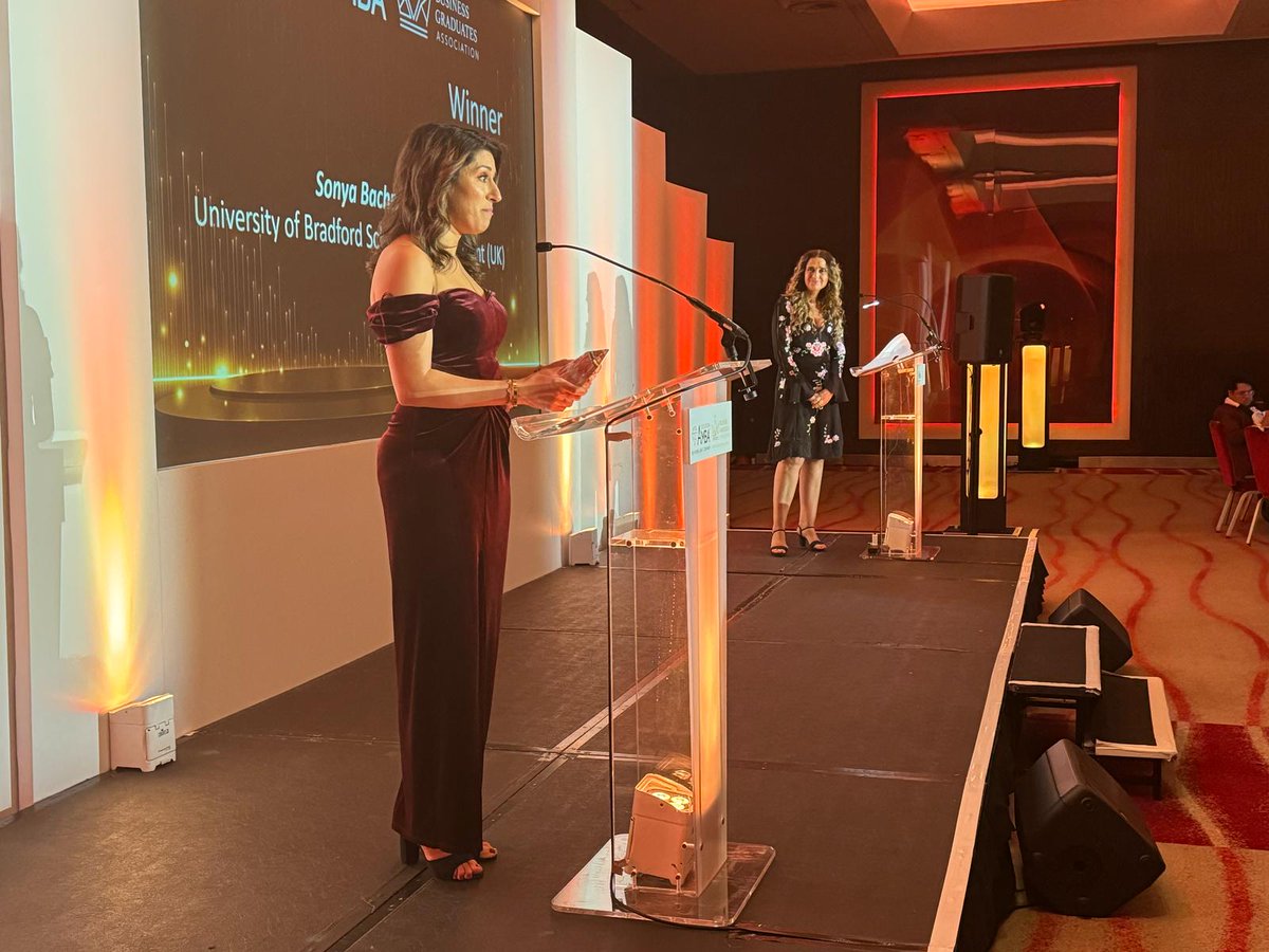 Association of MBAs (@assoc_of_mbas) on Twitter photo Last but by no means least, the winner of the AMBA Student of the Year Award 2024 is…
Sonya Bachra-Byrne from the <a href="/BradManagement/">University of Bradford School of Management</a>
Congratulations Sonya!
#AMBABGA24 Last but by no means least, the winner of the AMBA Student of the Year Award 2024 is…
Sonya Bachra-Byrne from the <a href="/BradManagement/">University of Bradford School of Management</a>
Congratulations Sonya!
#AMBABGA24
